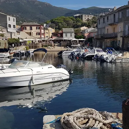 Hébergement de vacances Climatisée T3 Piscine Chauffée Accès Direct à La De Prunete Cervione