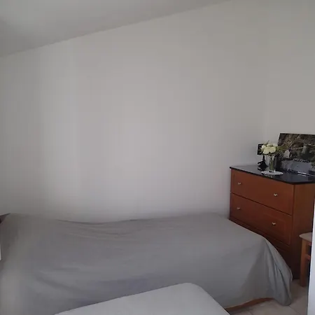 Дом отдыха Climatisee T3 Piscine Chauffee Acces Direct A La De Prunete *