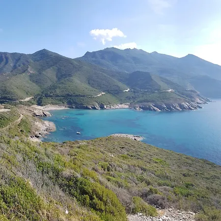 Дом отдыха Climatisee T3 Piscine Chauffee Acces Direct A La De Prunete *