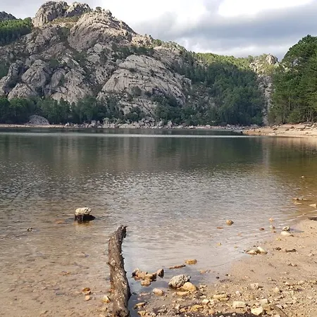 Climatisée T3 Piscine Chauffée Accès Direct à La De Prunete *