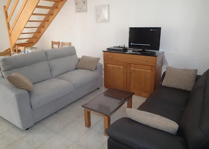 Tatil Evi Climatisee T3 Piscine Chauffee Acces Direct A La De Prunete *