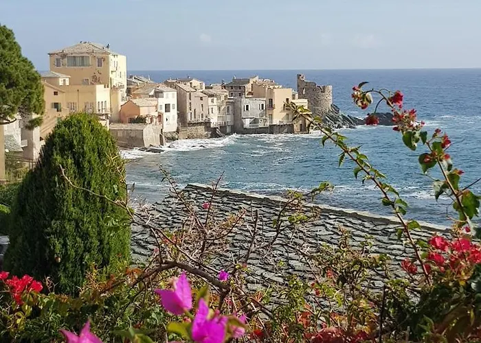 Climatisee T3 Piscine Chauffee Acces Direct A La De Prunete