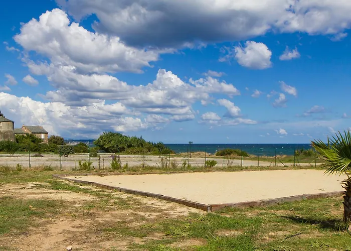 Tatil Evi Climatisee T3 Piscine Chauffee Acces Direct A La De Prunete Cervione